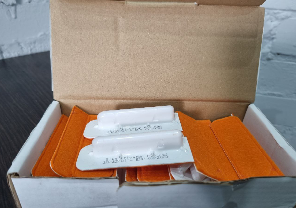 Активатор для встановлення скла Sika Aktivator PRO Pad 1,1 мл одноразовий