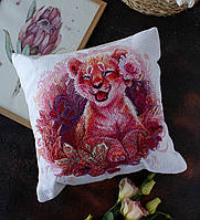 Набір-подушка для вишивання хрестиком "Маленька левиця" Абрис Арт AHP-006