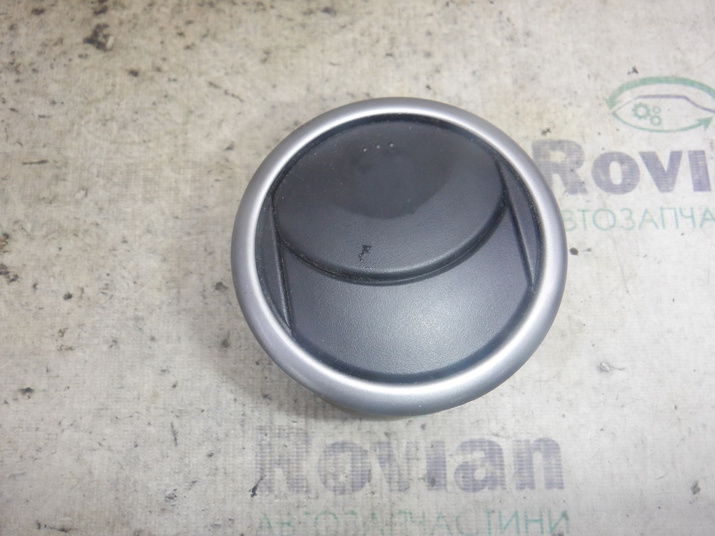 Дефлектор системи обігріву (повітропровід) Mazda 3 (BK) 2003-2009 (Мазда 3), BP4KGM732 (БУ-231558)