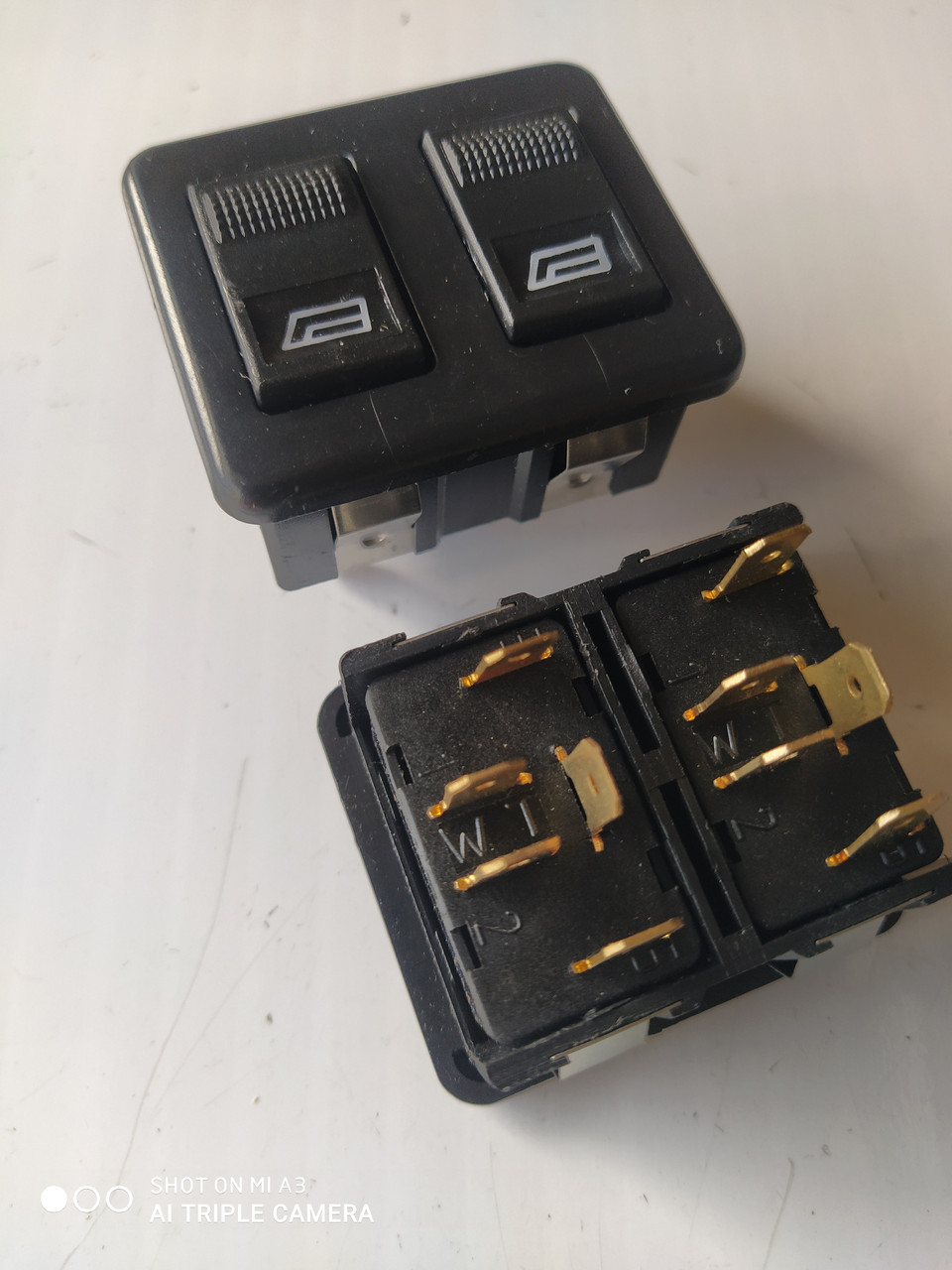 Купить Блок Кнопок Стеклоподъемников 2-х Дверей Универсальный Кит ...