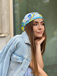 Дізайнерська косинка, бандана з "З Україною в серці" . Колекція "Україна".