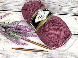Нитки в'язані Lanagold. 100 г. 240 м. Колір бузковий 440