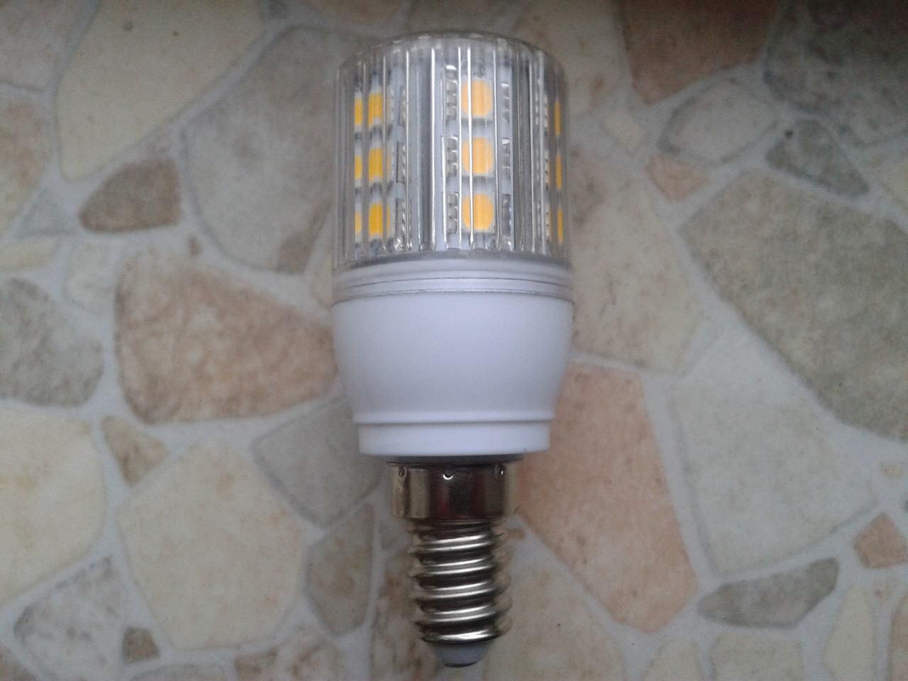 Светодиодная лампа кукуруза е27 200вт. Мощная светодиодная лампа-кукуруза е14 20 вт. Лампа кукуруза е27 теплый свет. Лампа светодиодная е14 кукуруза. Лампа светодиодная е14 кукуруза.