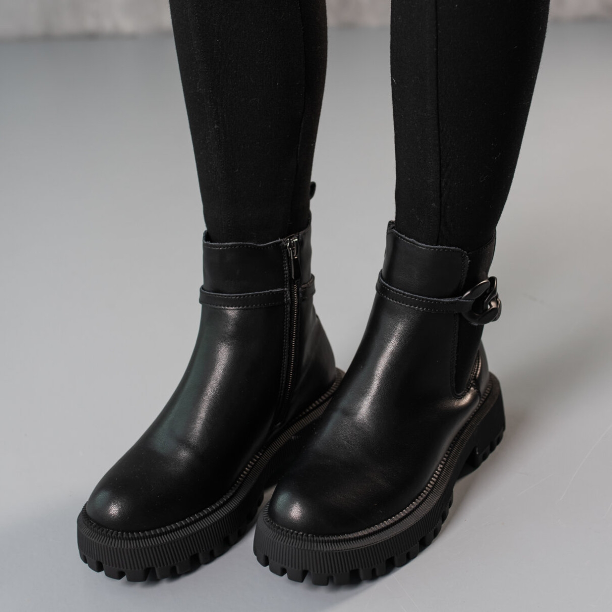 Черевики жіночі зимові Fashion Peach 3815 40 розмір 25,5 см Чорний код ID 4432199