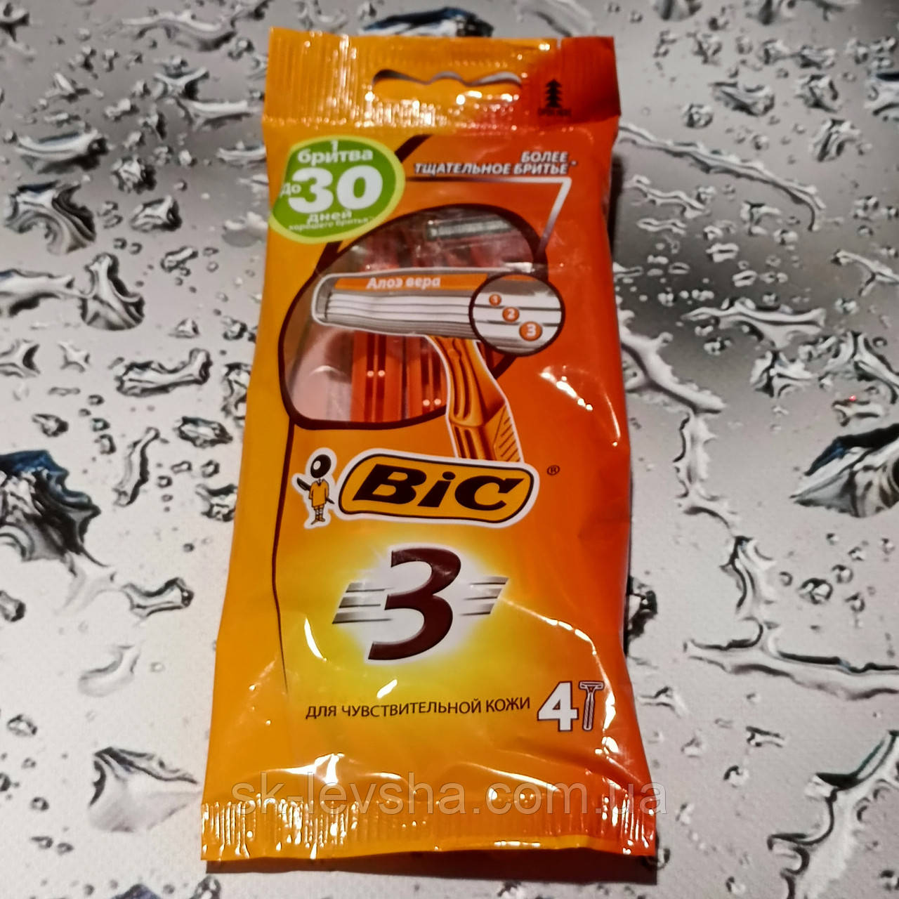 Станки для гоління Bic® 3 Sensitive Aloe 4 шт.