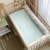 Защитный бортик валик для детской кроватки,длина 180 см, сатин, Радуги мята топ