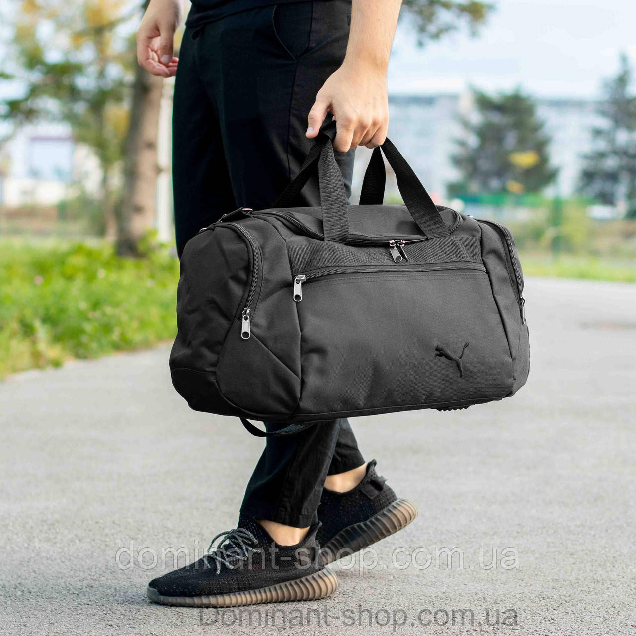 Спортивна сумка дорожня чорна для поїздок та тренувань містка Pum TALES Black на 36L