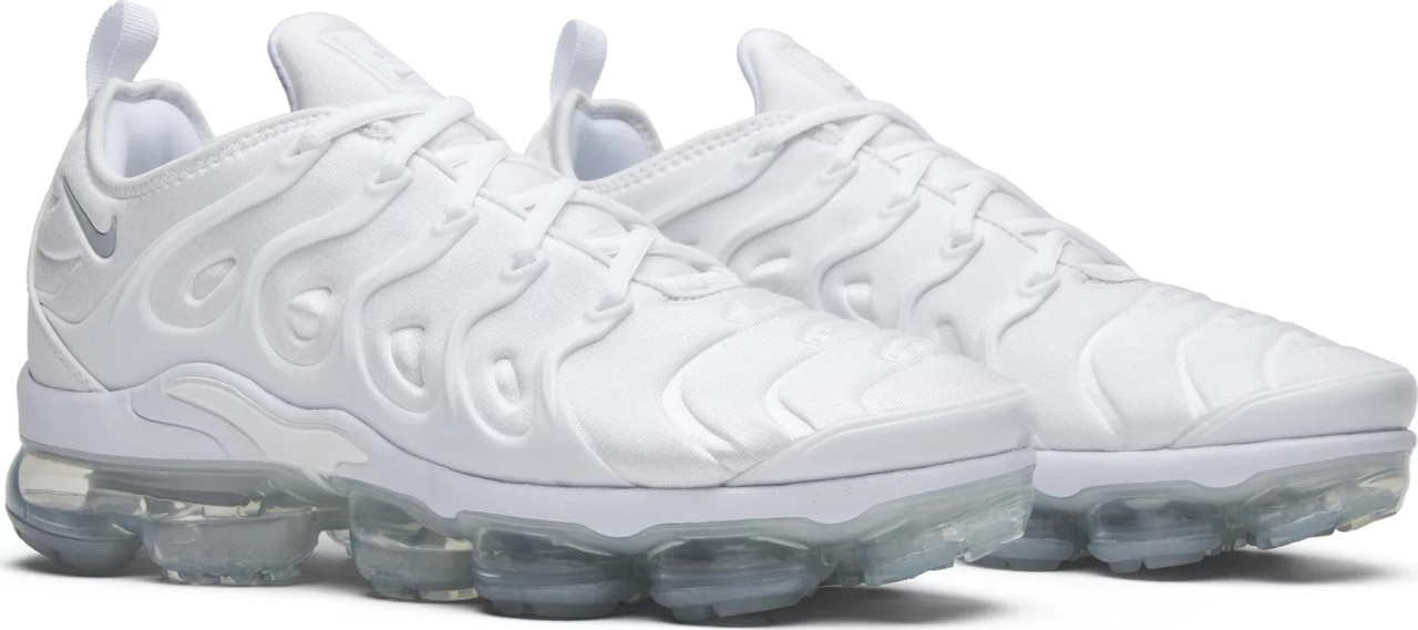 Nike air max cheap vapormax plus white