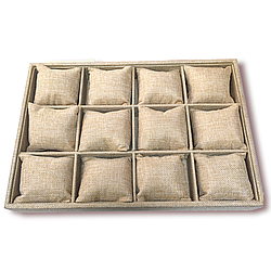 Дисплей на 12 браслетів.