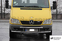 Защита переднего бампера (двойная нержавеющая труба - двойной ус) Mercedes-Benz Sprinter (95-06)