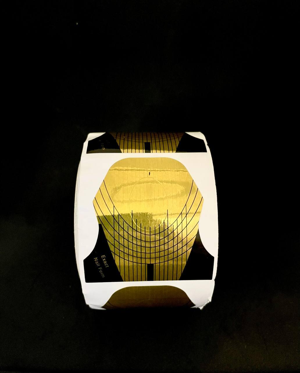 Форма для нарощування нігтів широка