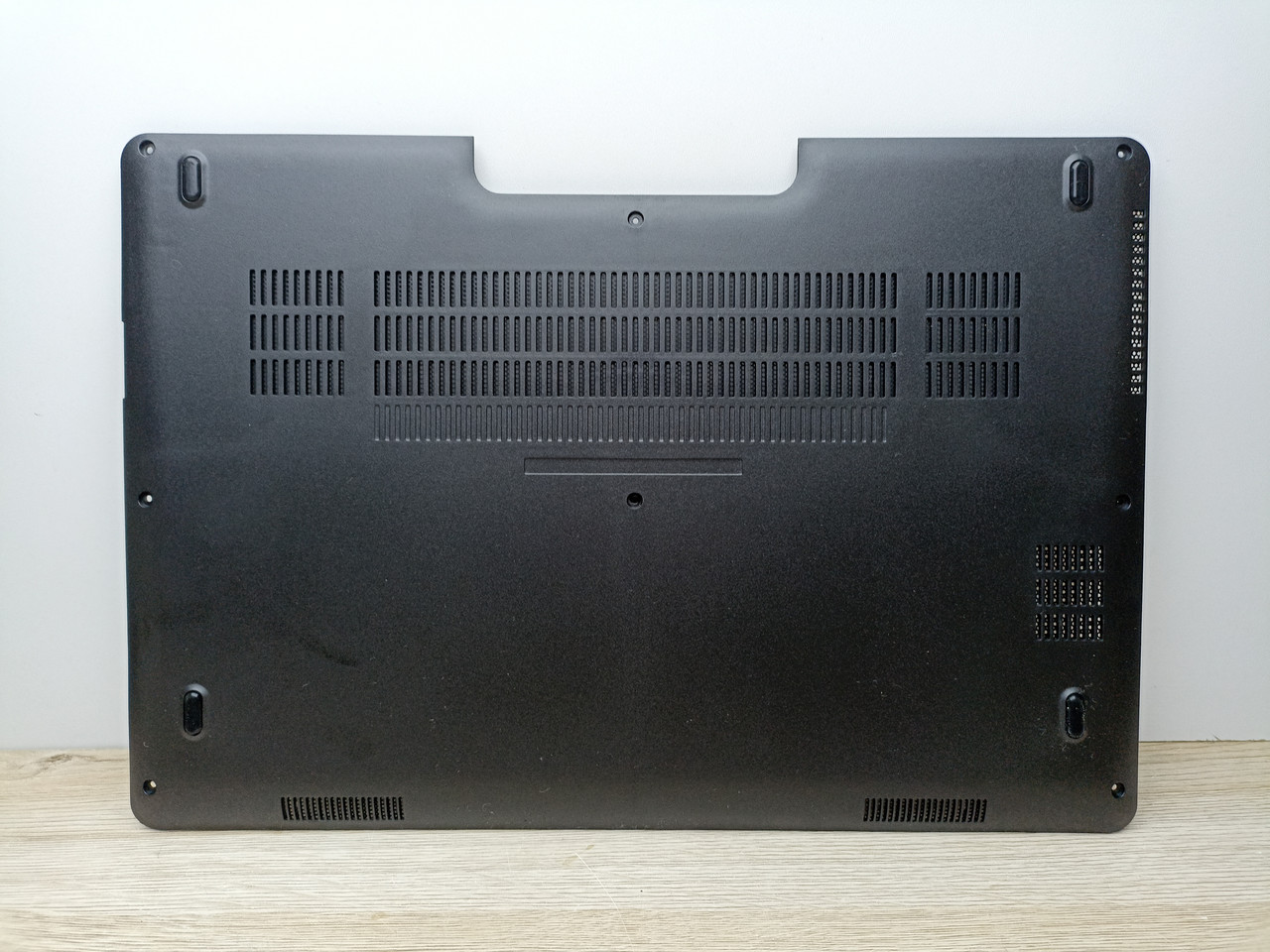 Dell Latitude E7470 Корпус D (піддон, нижня частина, сервісна кришка) 01GV6N новий $