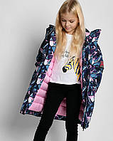 Яркая принтованная зимняя удлиненная куртка пуховик на девочку 7-12 лет DT-8364-15 синяя