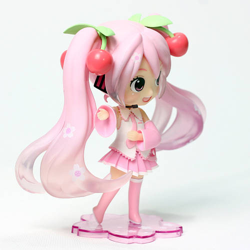 Sakura miku doll hotsell