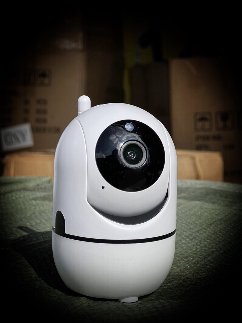 Камера відеоспостереження CAMERA Wifi QC011 з режимом нічного бачення та мікрофоном (Відеоня)