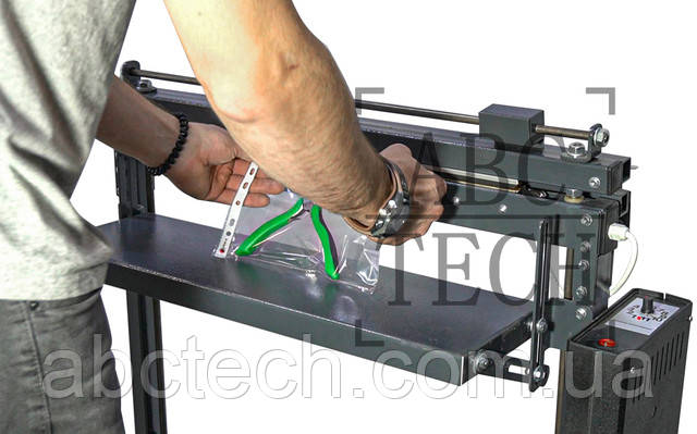 Ножной импульсный запайщик с ножом SFTD-400 Запайщик пакетов Шов