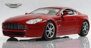 Суперкари №25 Aston Martin AMV8
