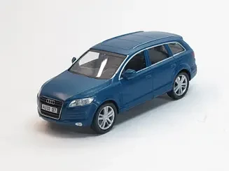 Суперкари №29 Audi Q7