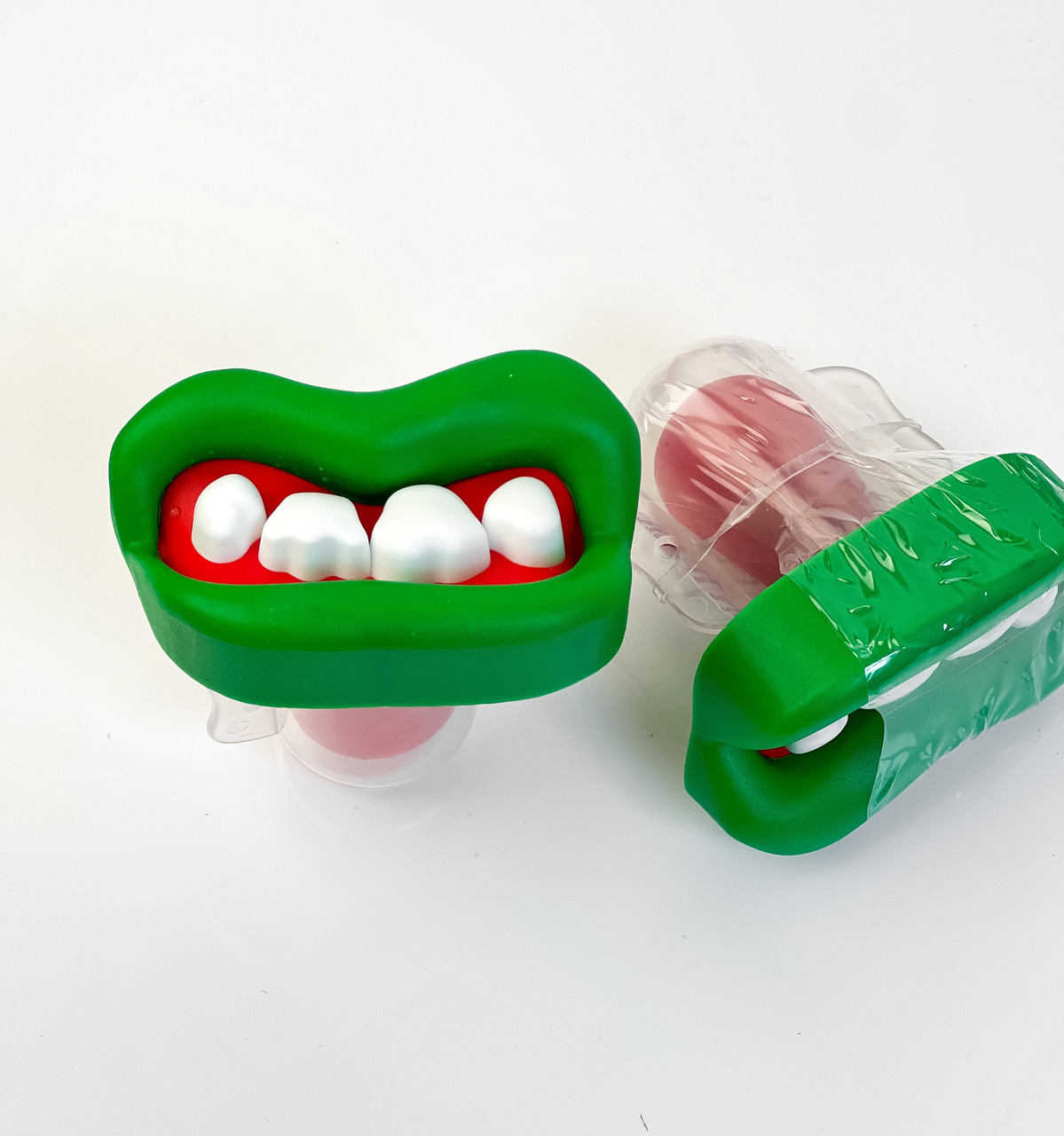 Льодяник Halloween Zombie Candy Teeth 15g (зелений)