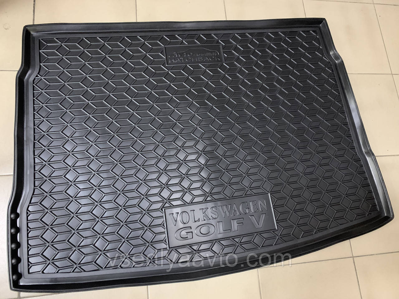 Килимок у багажник Volkswagen Golf 5 хетчбек повнорозмір (AVTO-GUMM) пластик+гума, фото 1