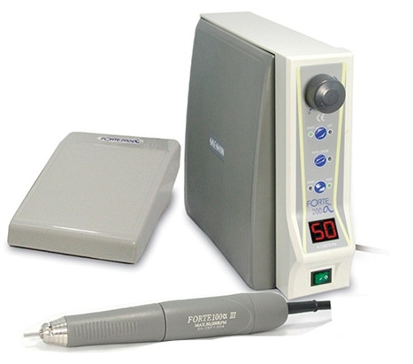 Портативна бормашина FORTE 200a