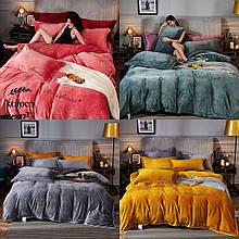 Тепла постільна білизна з велюру Monica півторашній розмір