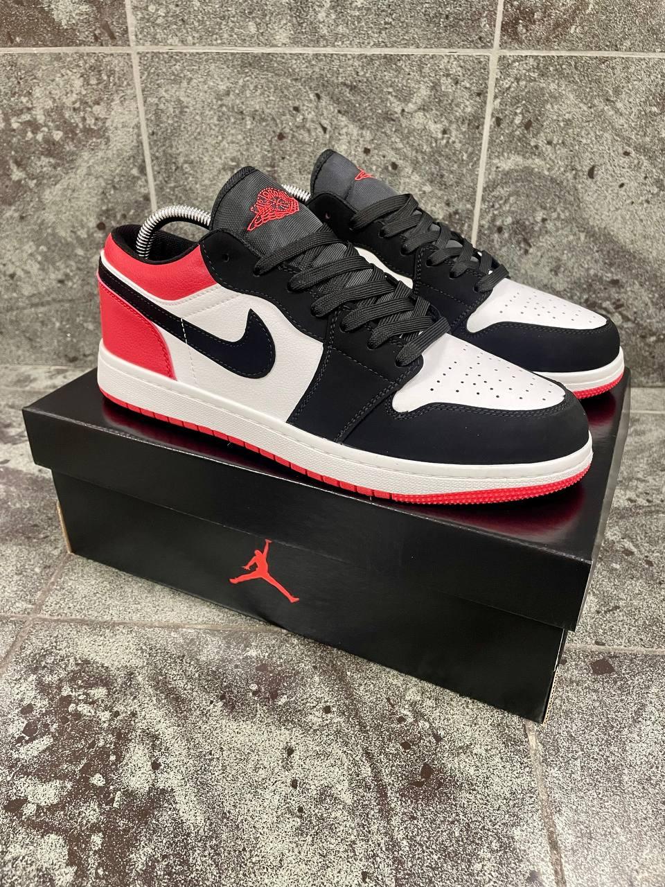 Чоловічі кросівки Nike Air Jordan 1 Low (чорні з червоним і білим) низькі демісезонні кеди A2131-1 top, фото 1