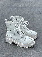 Женские ботинки Balenciaga Boots White PREMIUM (белые) повседневные стильные крутые сапоги L0109 топ