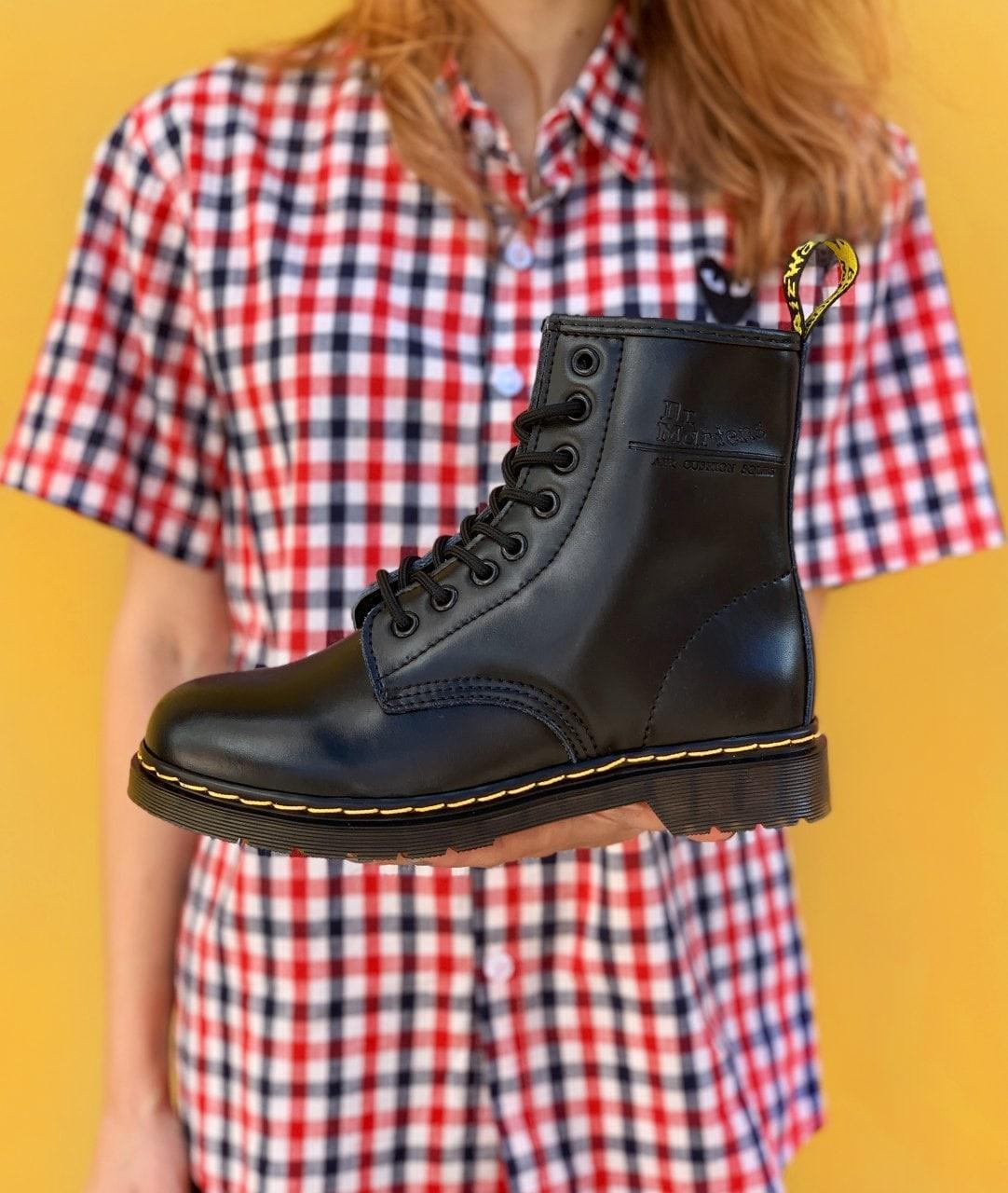 Женские ботинки Dr.Martens 1460 Black (чёрные) повседневные осенние сапоги на шнуровке 6926 топ - фото 4 - id-p1689809430