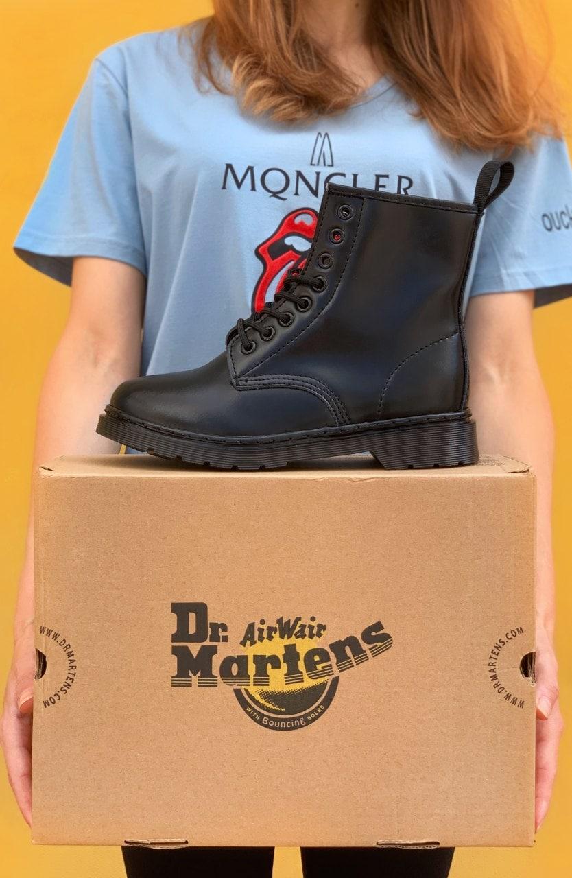 Женские ботинки Dr.Martens 1460 Mono Black (чёрные) удобные низкие деми сапоги 3022 топ - фото 1 - id-p1689809441