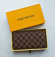 Женское портмоне Louis Vuitton коричневого цвета, для денег и документов, изготовлено из искусственной кожи