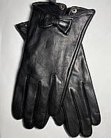 Перчатки женские из натуральной лайковой кожи чёрные на подкладке из шёлка, фірма Pitas
