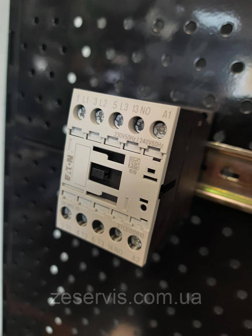 Контактор Eaton DILM12-10 3P 12A 5,5kW 230V AC, фото 1