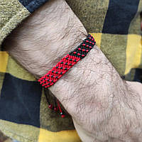 Мужской браслет ручного плетения макраме "Сила Рода" (черно-красный)