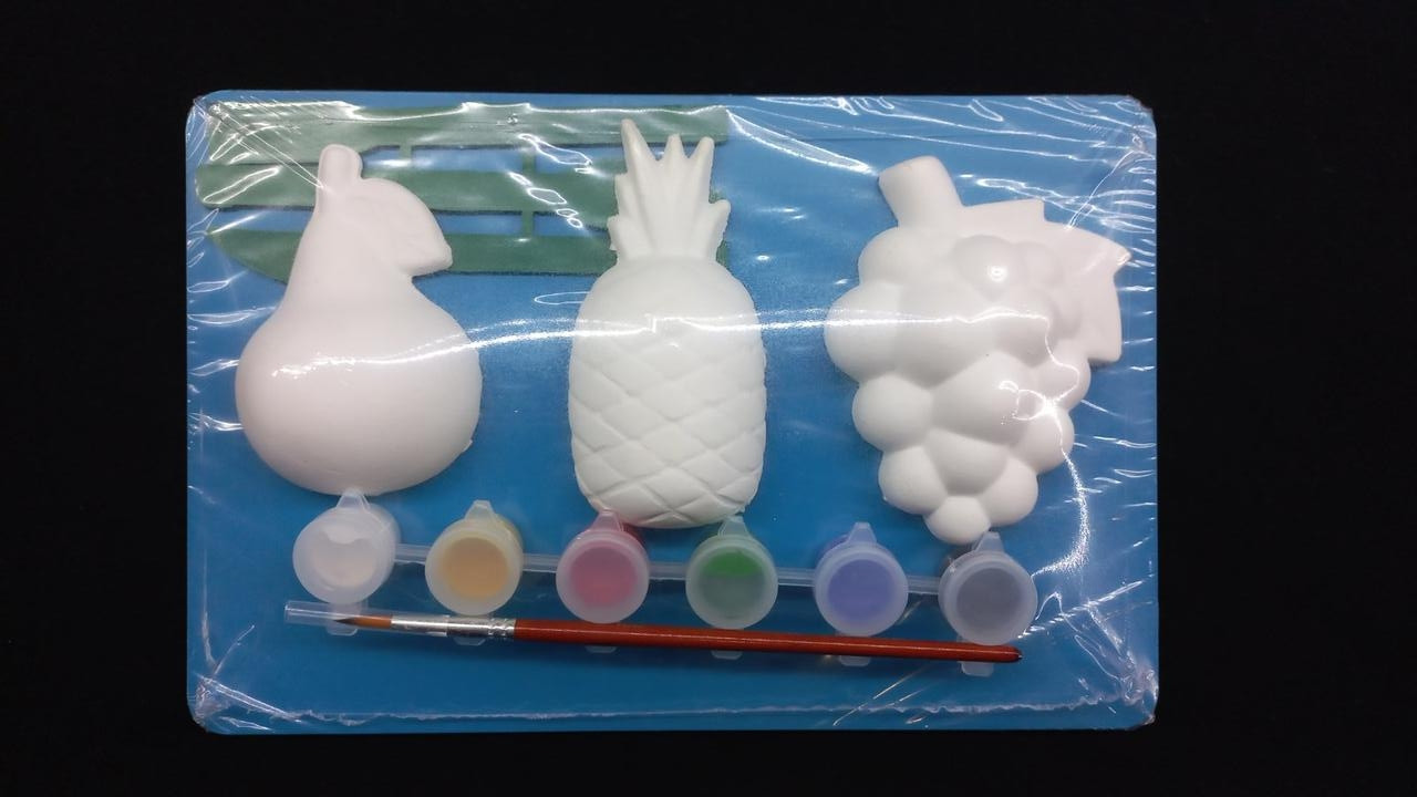 Набір для творчості: гіпсові фігурки + фарби + пензлик + дошка для пластиліну + стеки НБ-14