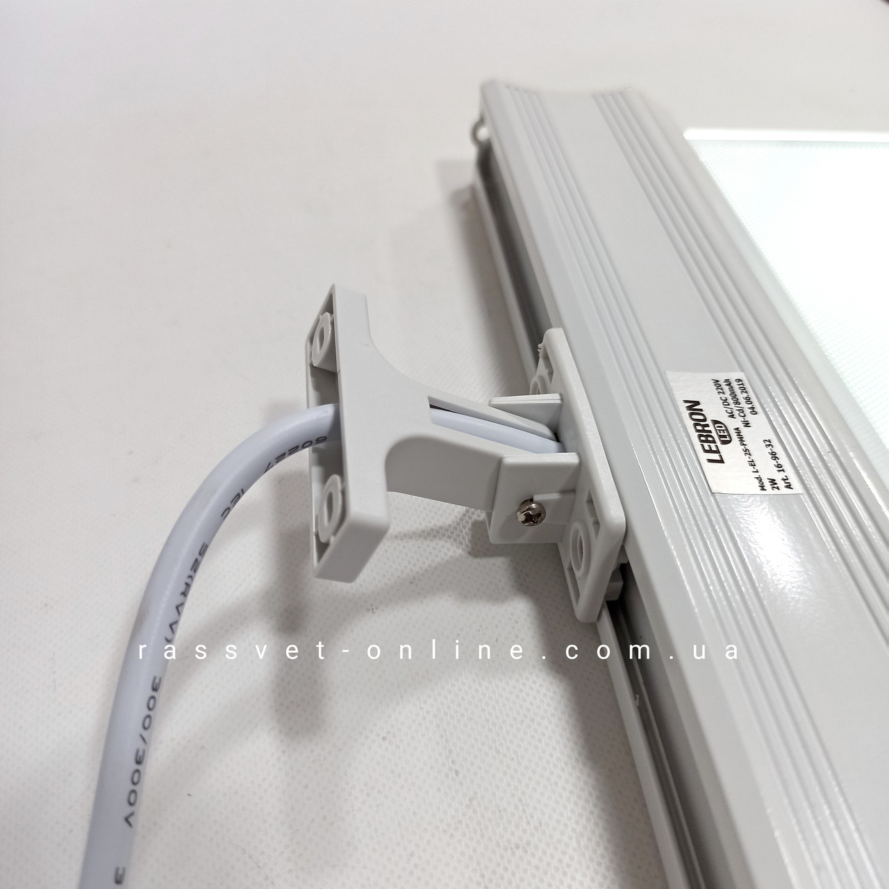 Аварійний LED світильник під наклейку Lebron 16-96-32 білий 2W AC/DC 800mAh Ni-Cd підвісний з акумулятором, фото 3