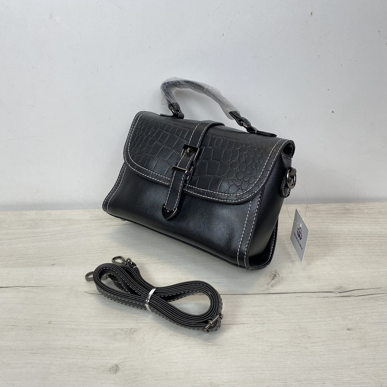 Жіноча сумка трапеція з ручкою клапан фактура крокодил А20-1846 Чорна, фото 1