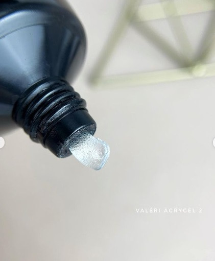 Акрил-гель Valeri 02, 15мл