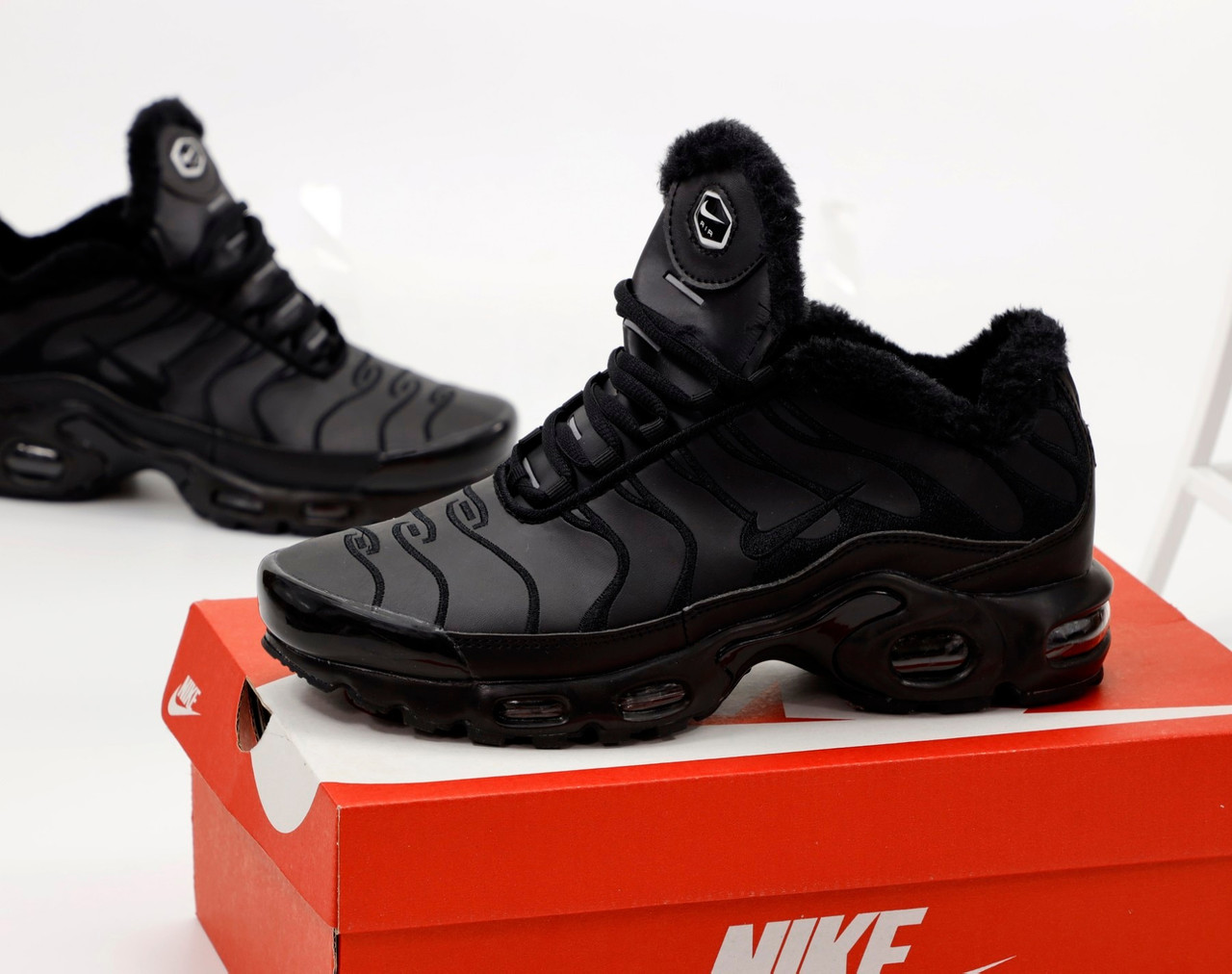 Зимові Чоловічі Кросівки Nike Air Max Plus TN