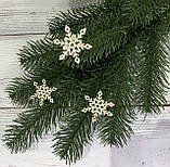 Декор новорічний Сніжинки з фетру 3.5 см. Біла в глітері (пач. 5 шт)., фото 2