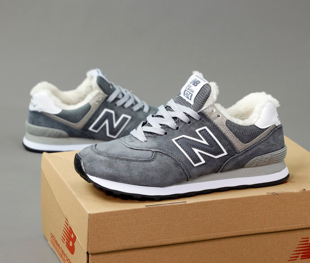 Чоловічі зимові сірі Кросівки New Balance 574