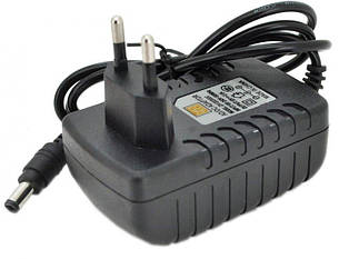 Блок живлення пластиковий FT-12V-2.5A (12V 30W)