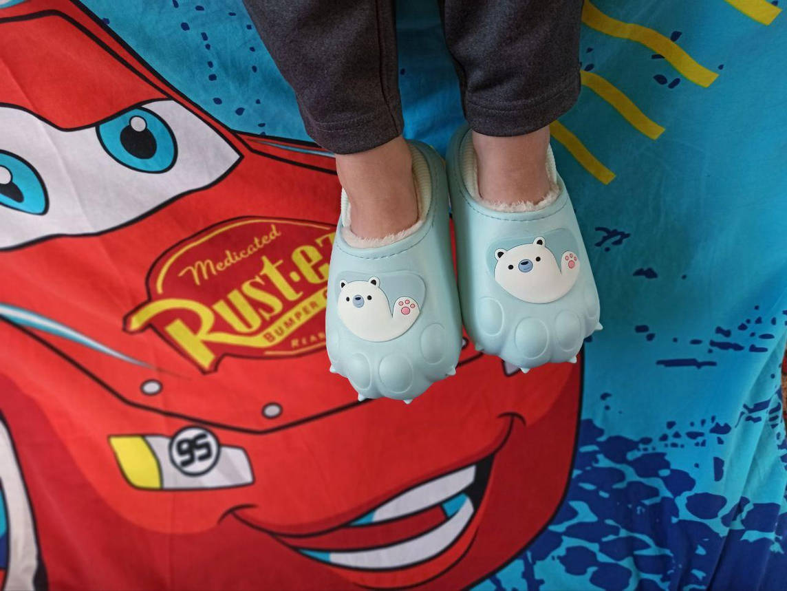 Блакитні дитячі КРОКСИ з утепленням "лапки" непромокні BLUE Crocs сліпони капці для вулиці осінь зима, фото 1