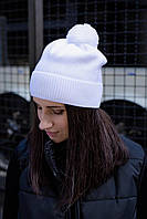 Жіноча шапка Pop біла, тепла зимова шапка, універсальна жіноча шапка