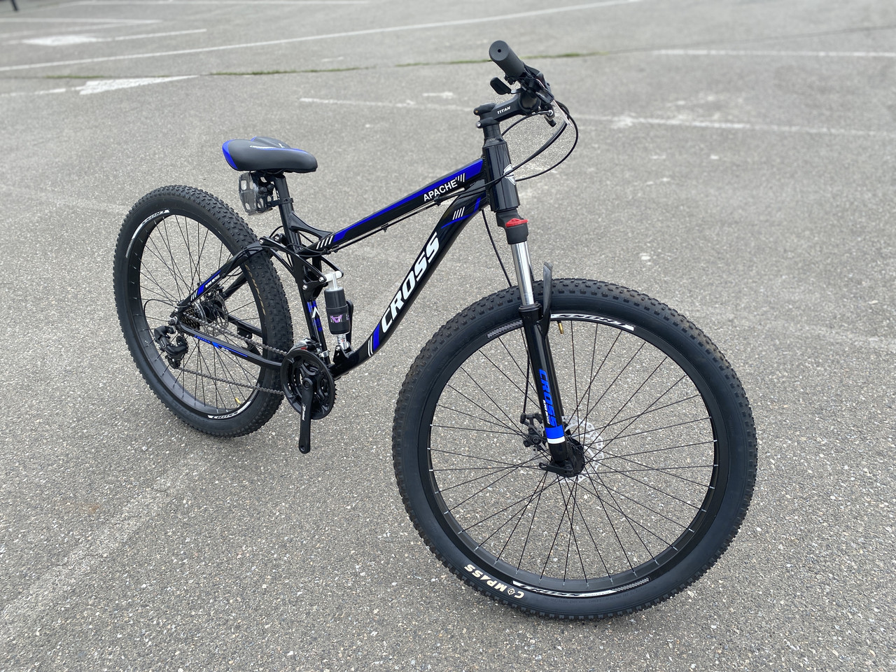 Велосипед cross APACHE 29`3 дюймів 18 рама Синій/Гірський MTB