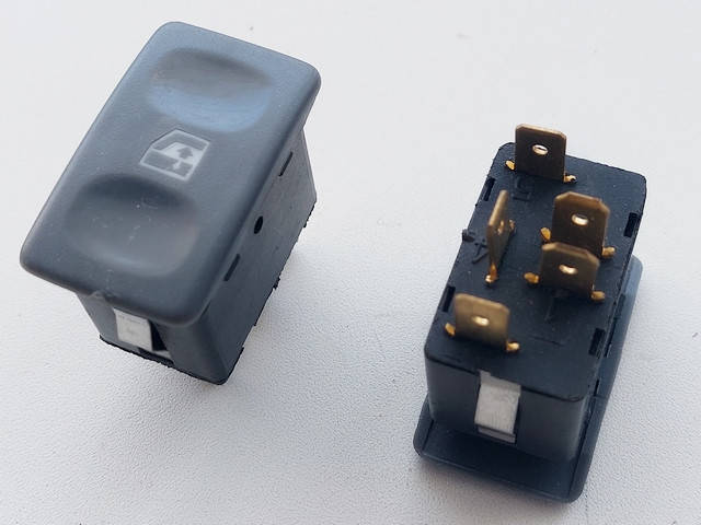 Кнопка стеклоподъемников Амулет А11-3746021AL Код/Артикул 30 3473 (ID ...