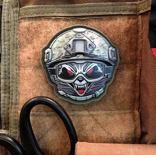 Шеврон на липучке патчи воин енот в каске (ID#1691630105), цена: 100 ...