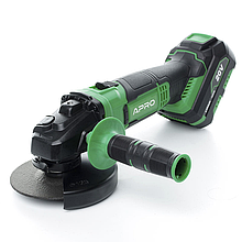 Шліфувальна машина кутова (болгарка) акумуляторна APRO 20AG (125мм, 20V Li-ion, 10000об/хв, кейс) 895100