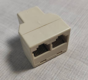 RJ45 LAN-трійник розгалужувач 1 вхід 2 виходи (не для одночасного використання!)