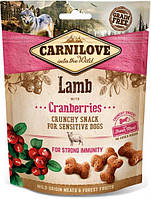 Carnilove Dog Crunchy Snack з ягням та журавлиною для собак-200гр